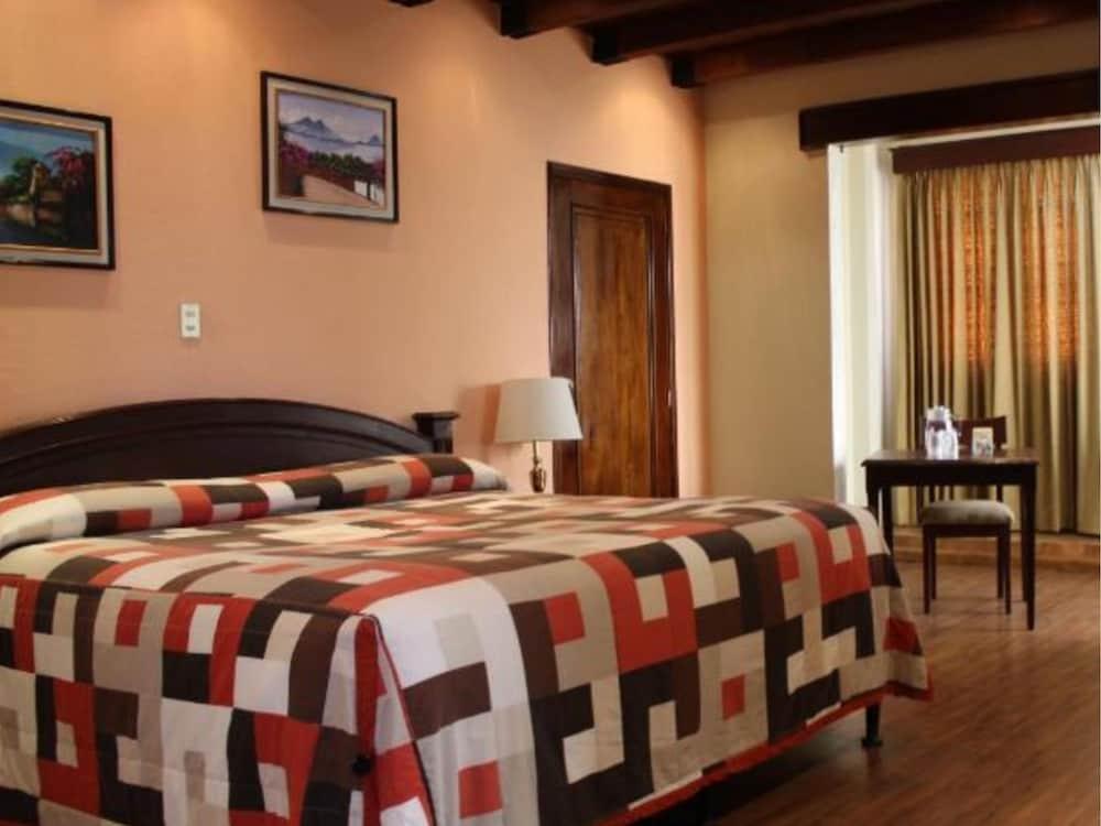 Hotel Pensión Bonifaz Quetzaltenango Exterior foto