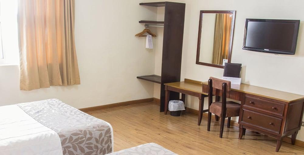 Hotel Pensión Bonifaz Quetzaltenango Exterior foto