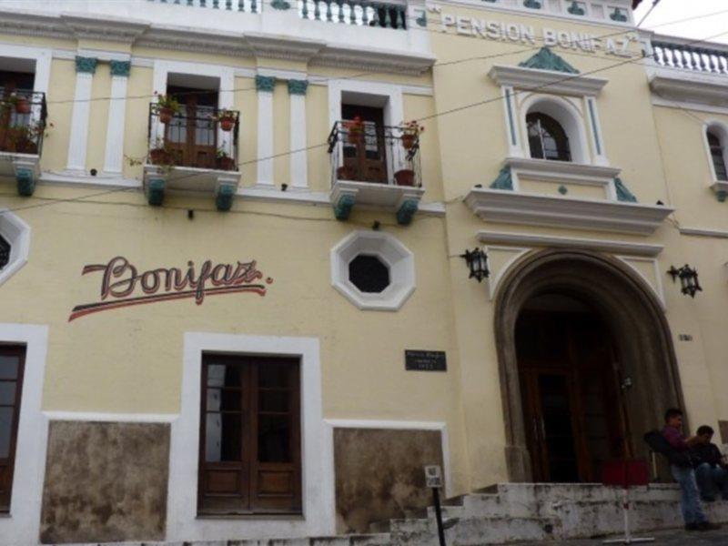 Hotel Pensión Bonifaz Quetzaltenango Exterior foto